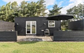 Lovely Apartment In Væggerløse With Kitchen, Bogø By